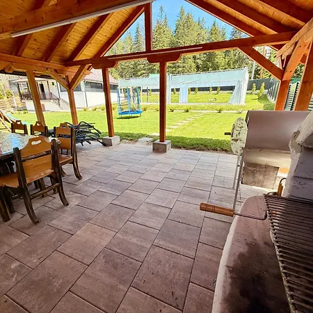 In Nature With Heated Pool Nisici