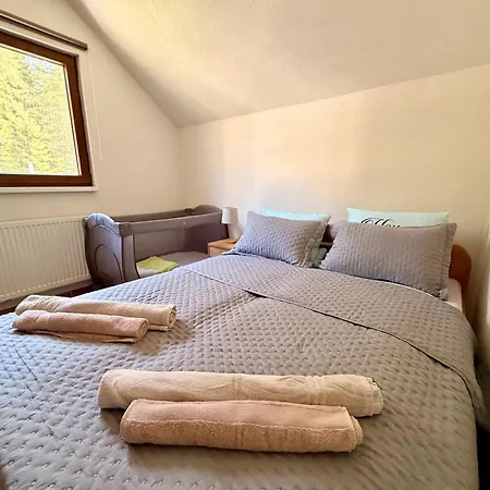 Villa In Nature With Heated Pool Nisici